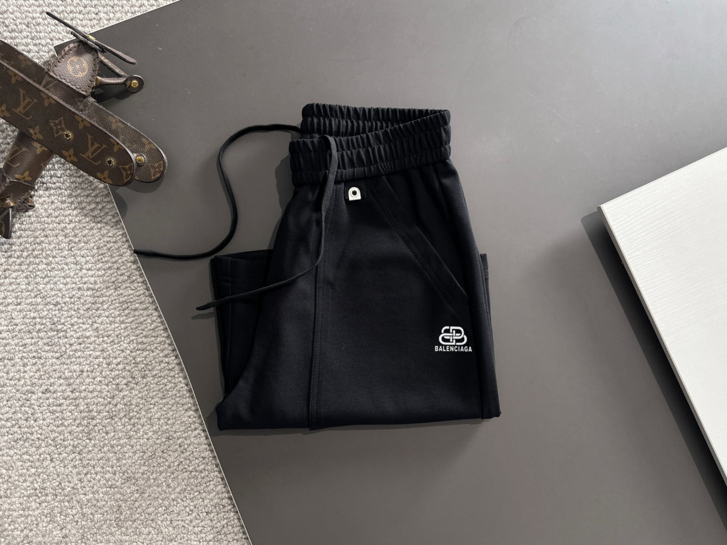 LuxluxHouse Best Quality Clothes Balenciaga Pants