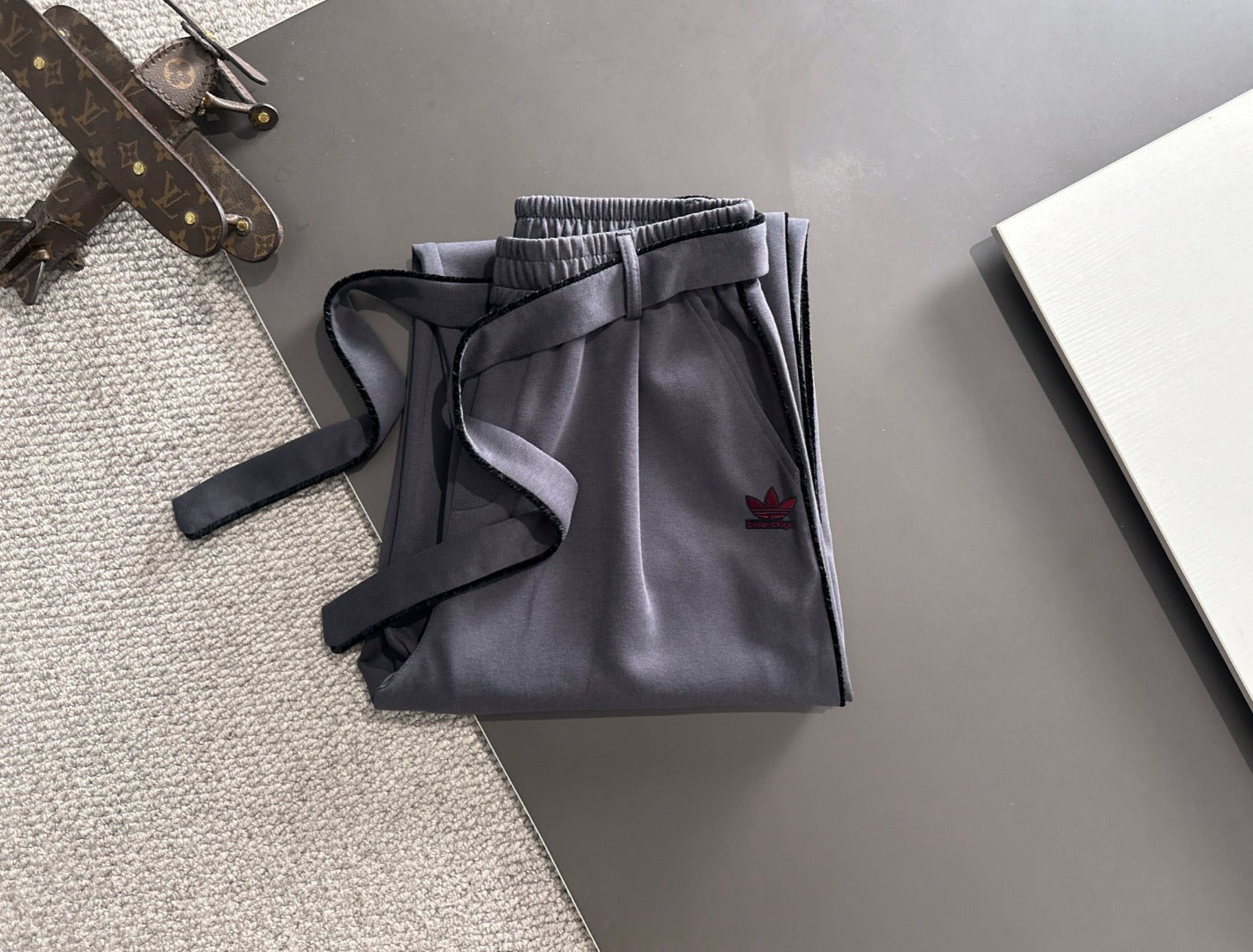 LuxluxHouse Best Quality Clothes Balenciaga Pants