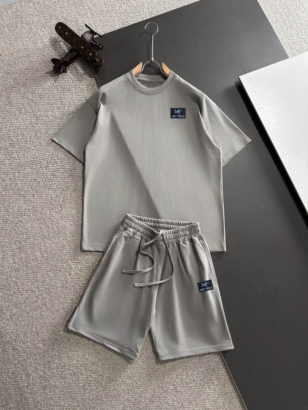 LuxluxHouse Best Quality Clothes T-shirt Arcteryx