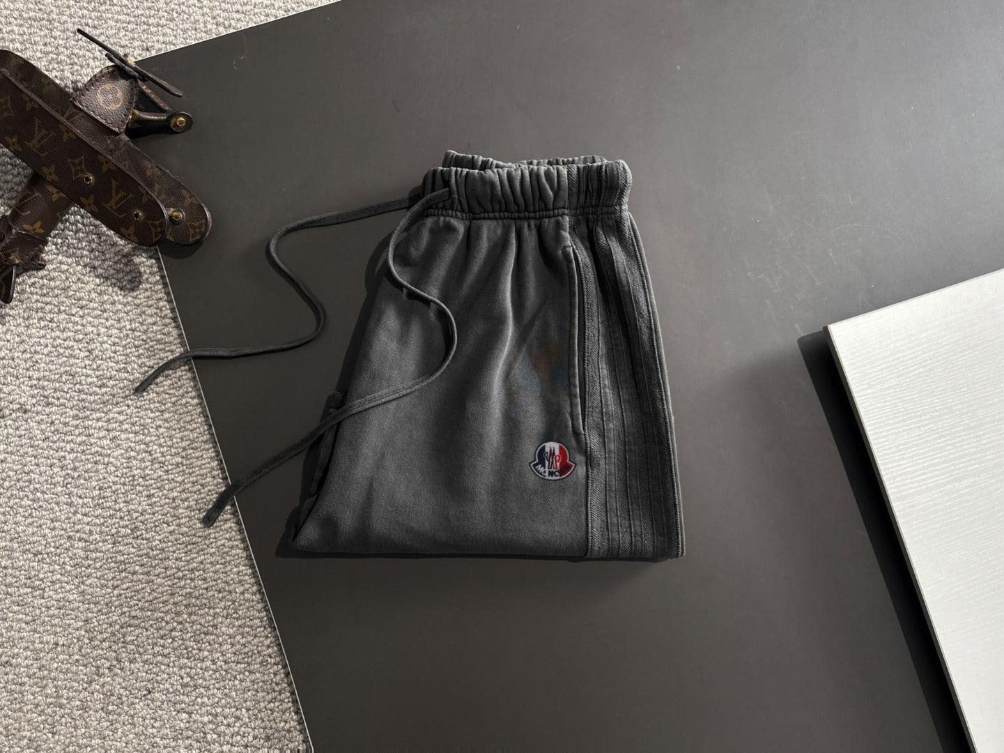 LuxluxHouse Best Quality Clothes Pants Moncler