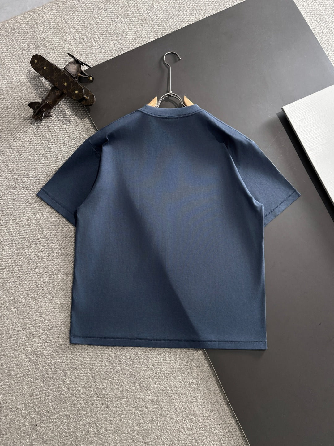 LuxluxHouse Best Quality Clothes T-shirt Loewe
