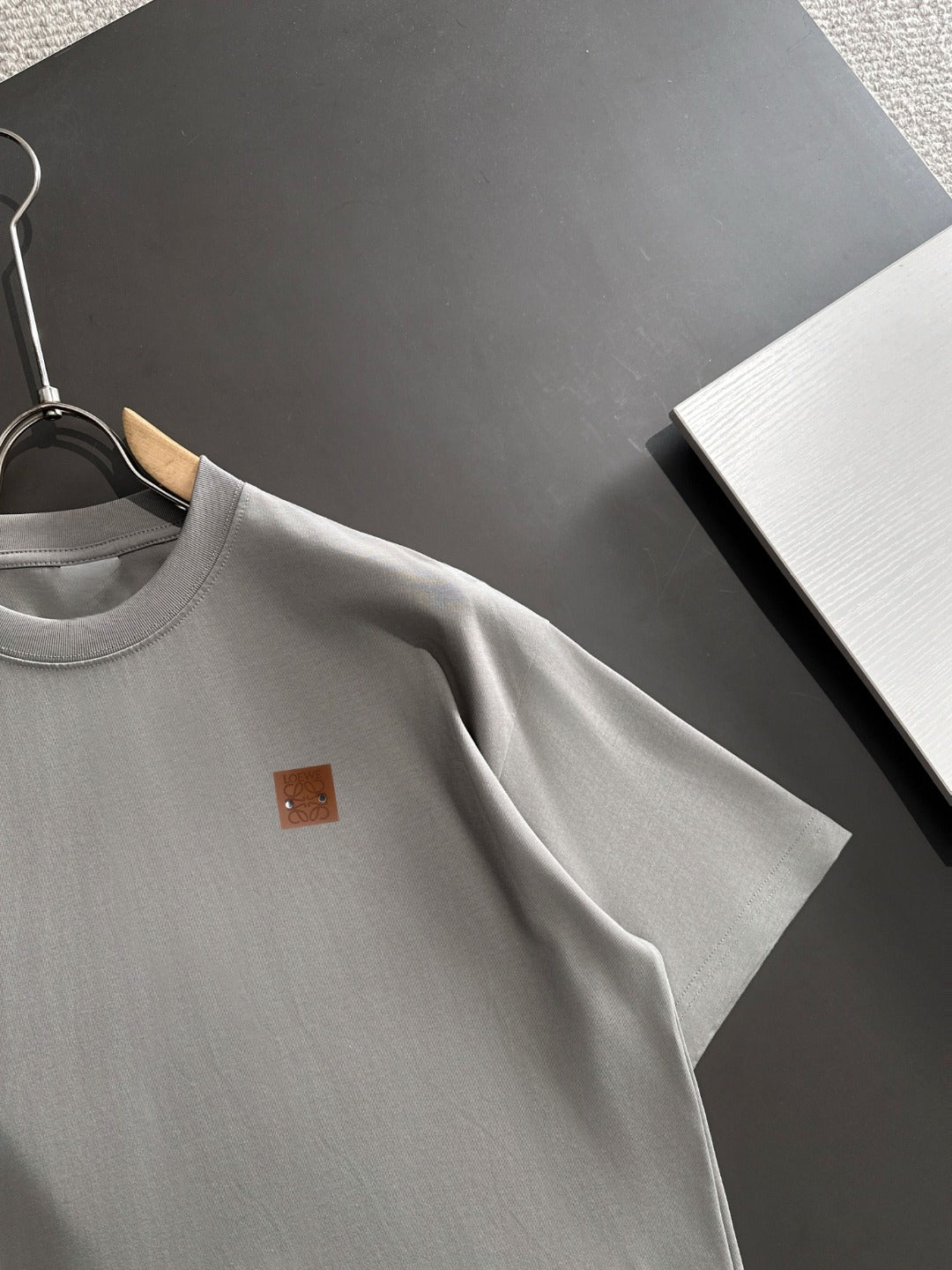 LuxluxHouse Best Quality Clothes T-shirt Loewe