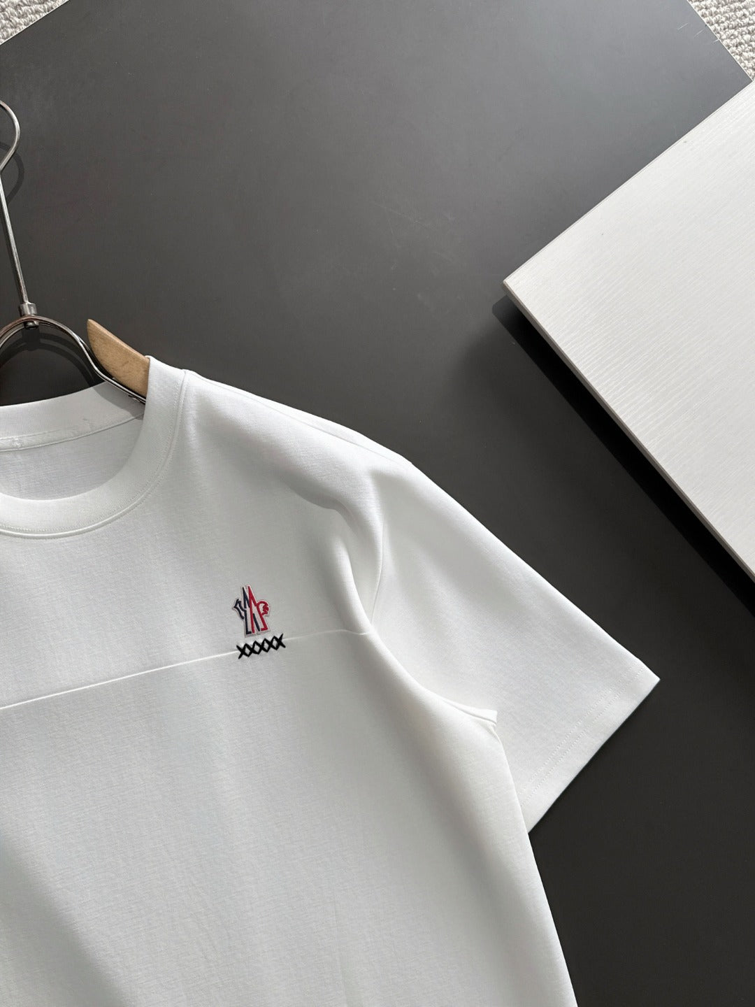 LuxluxHouse Best Quality Clothes T-shirt Moncler
