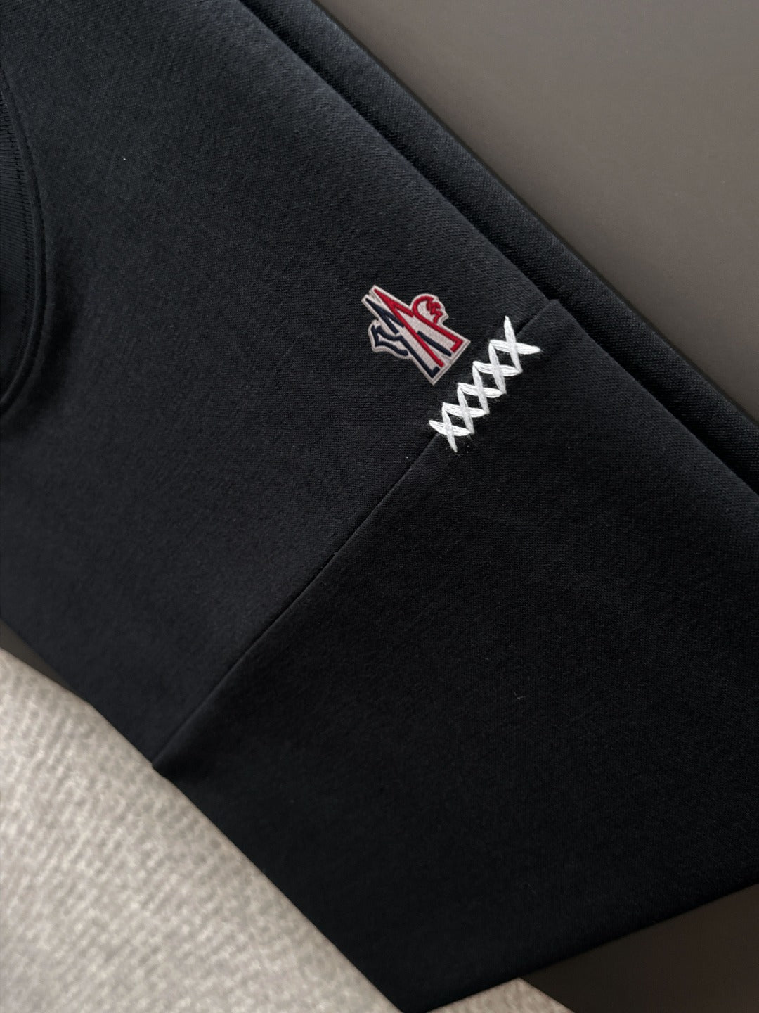 LuxluxHouse Best Quality Clothes T-shirt Moncler