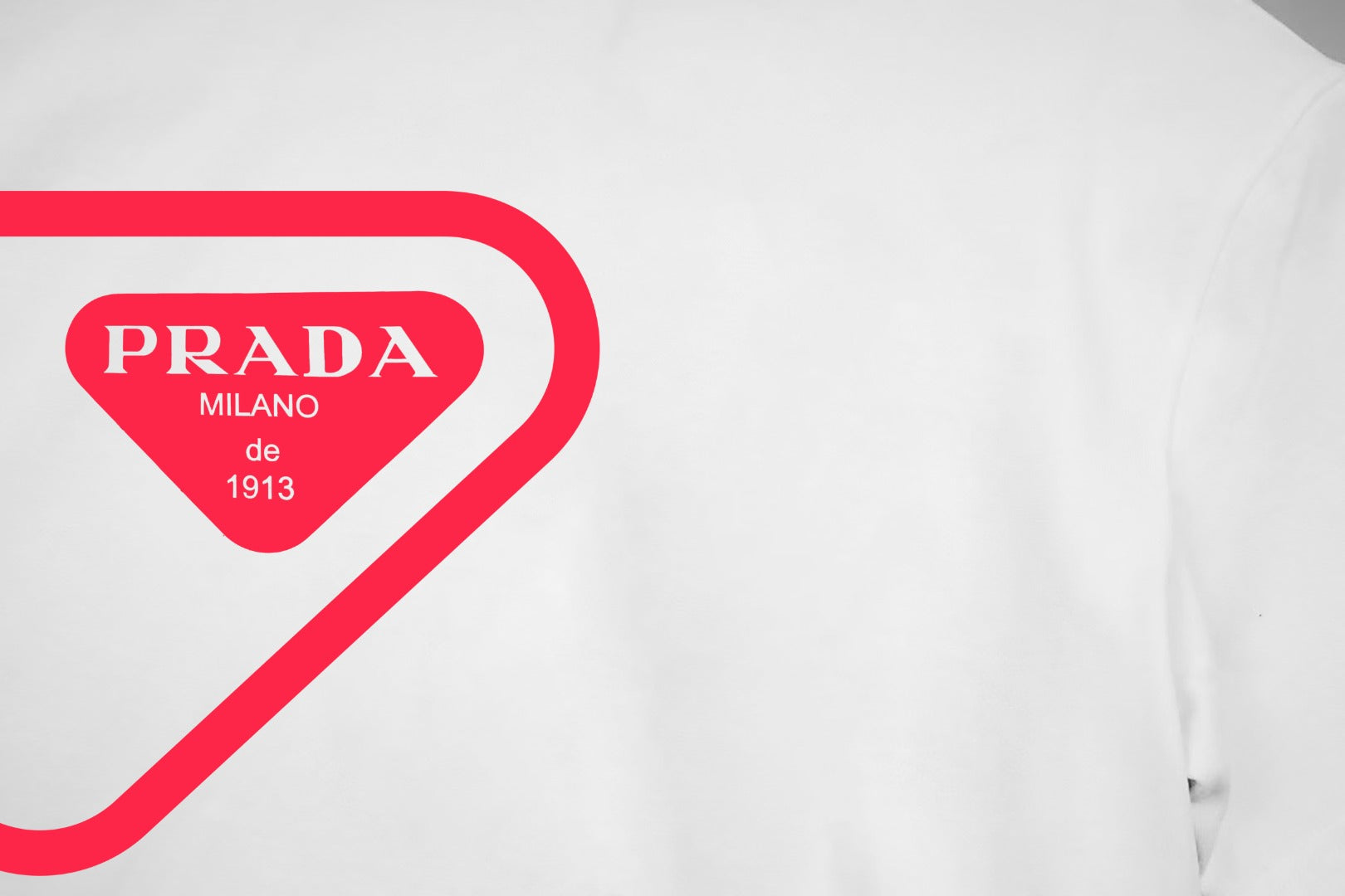 LuxluxHouse Best Quality Clothes T-shirt Prada