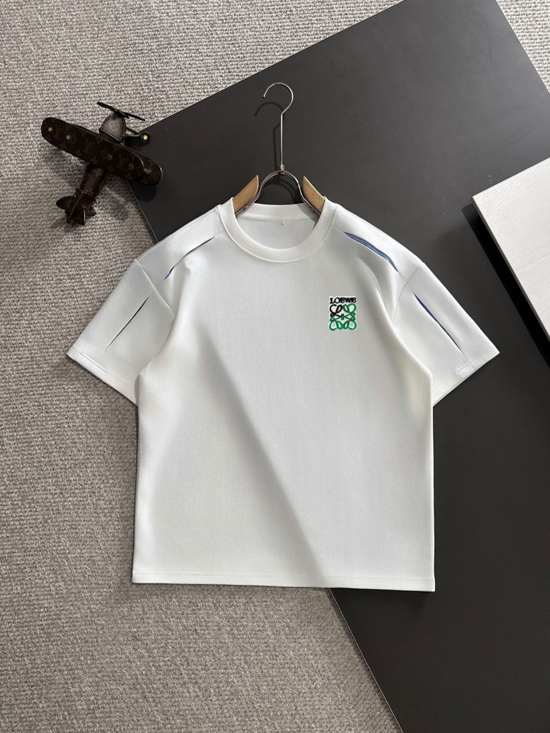 LuxluxHouse Best Quality Clothes T-shirt Loewe