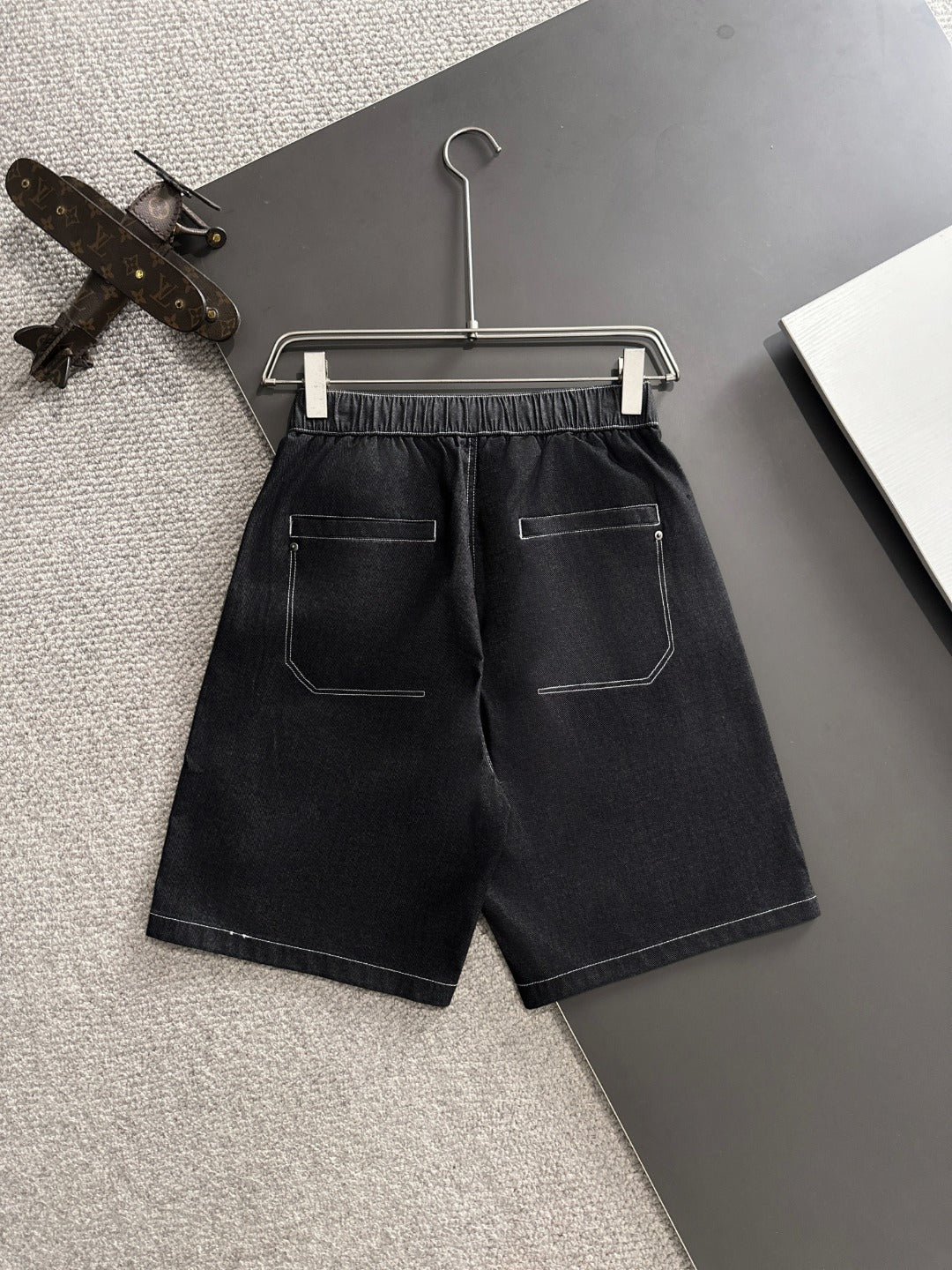LuxluxHouse Best Quality Clothes Pants Moncler