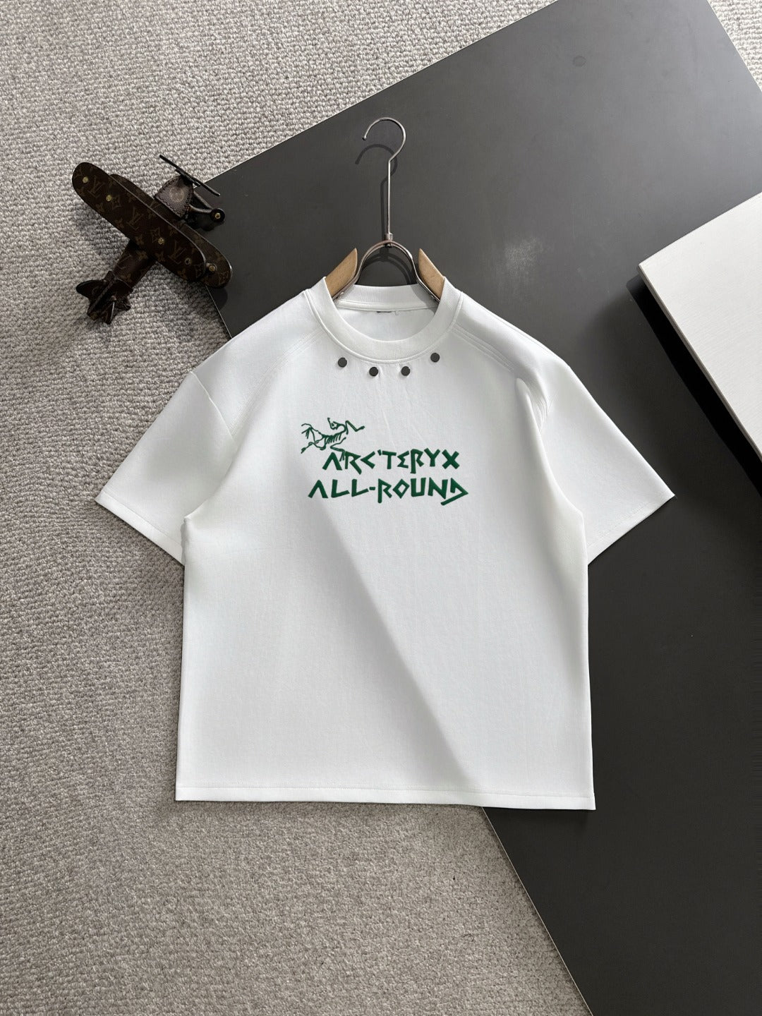 LuxluxHouse Best Quality Clothes T-shirt Arcteryx