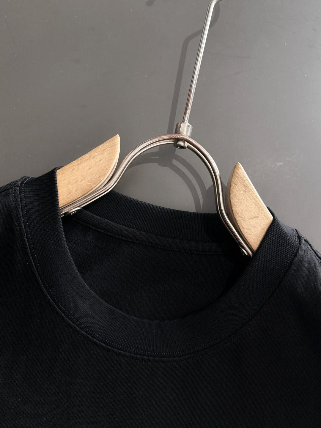 LuxluxHouse Best Quality Clothes T-shirt Arcteryx