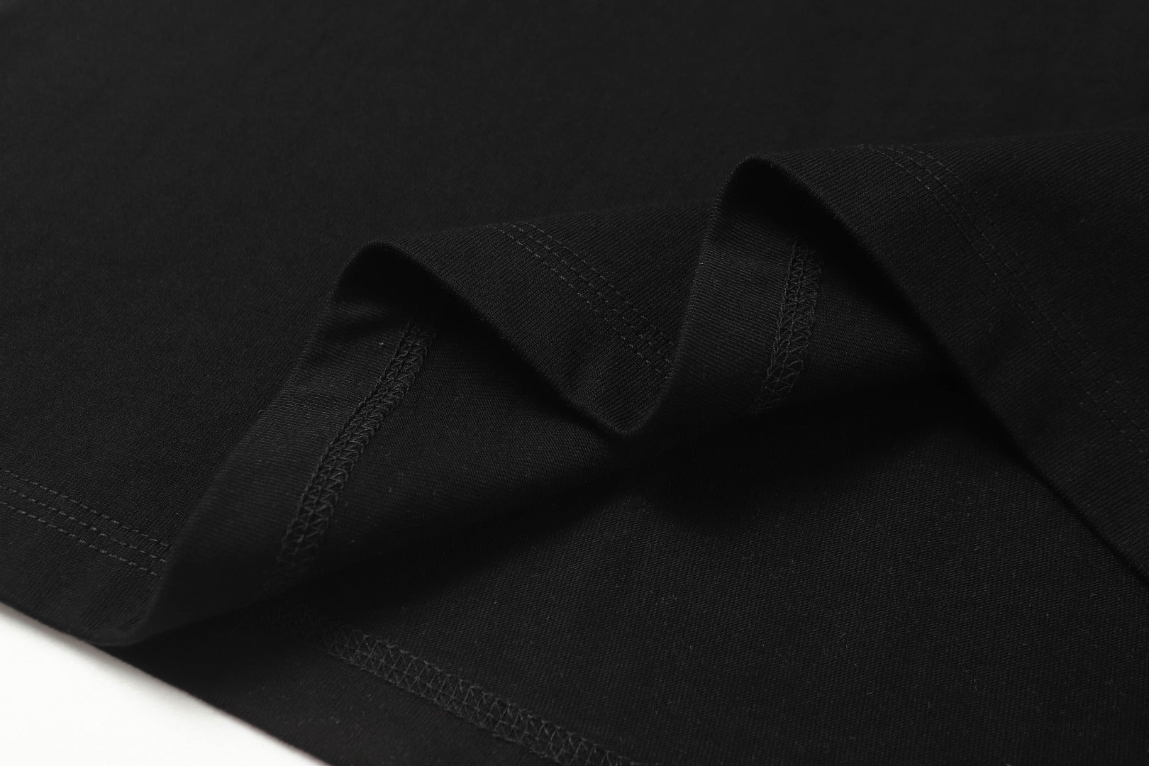 LuxluxHouse Best Quality Clothes T-shirt Arcteryx