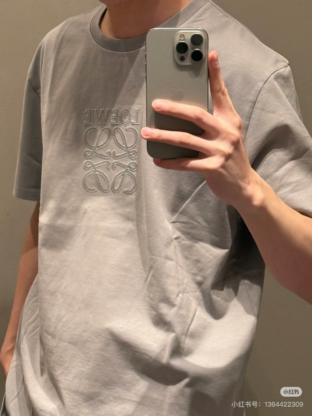 LuxluxHouse Best Quality Clothes T-shirt Loewe