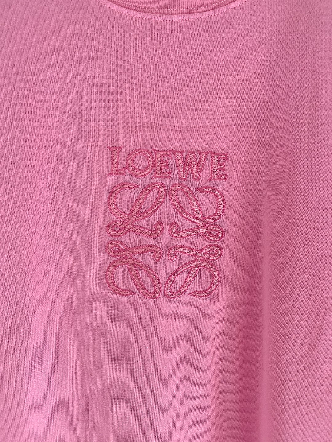 LuxluxHouse Best Quality Clothes T-shirt Loewe