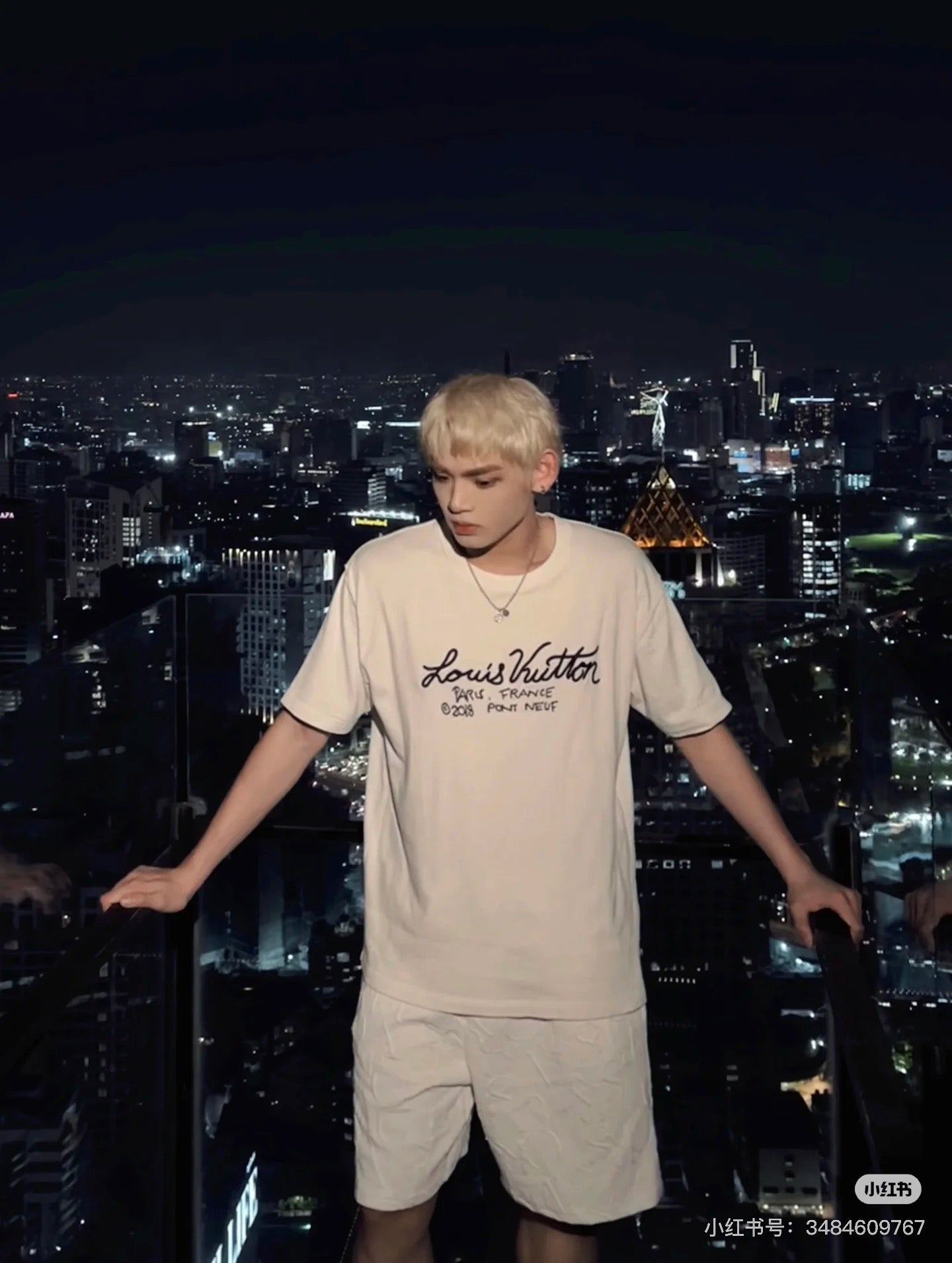 LuxluxHouse Best Quality Clothes T-shirt Louis Vuitton