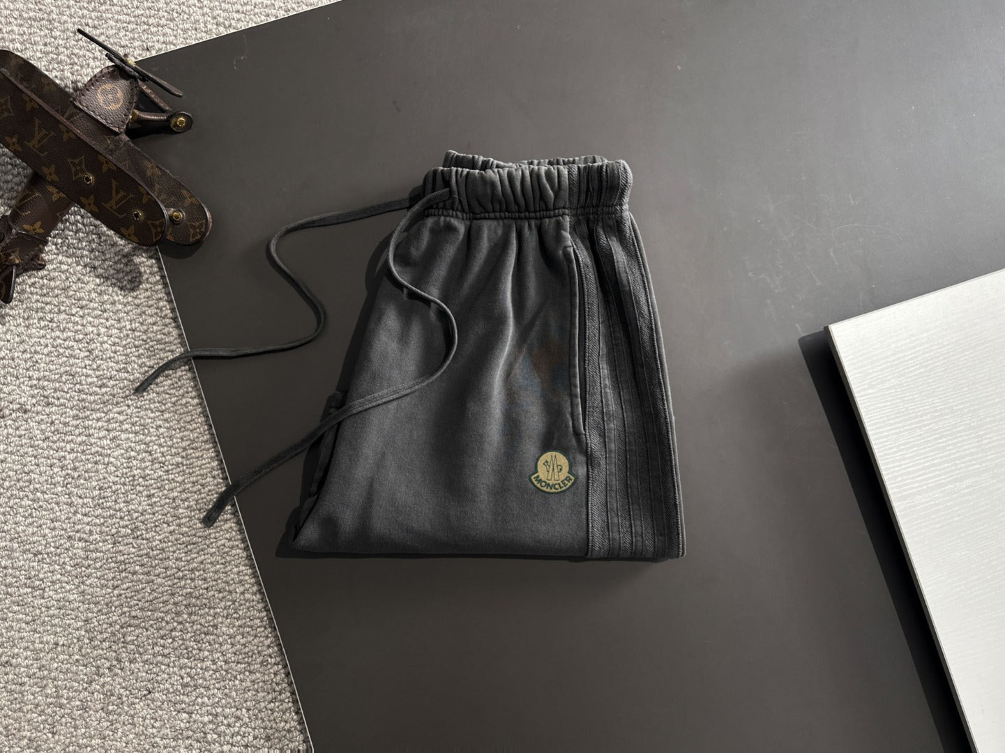 LuxluxHouse Best Quality Clothes Pants Moncler