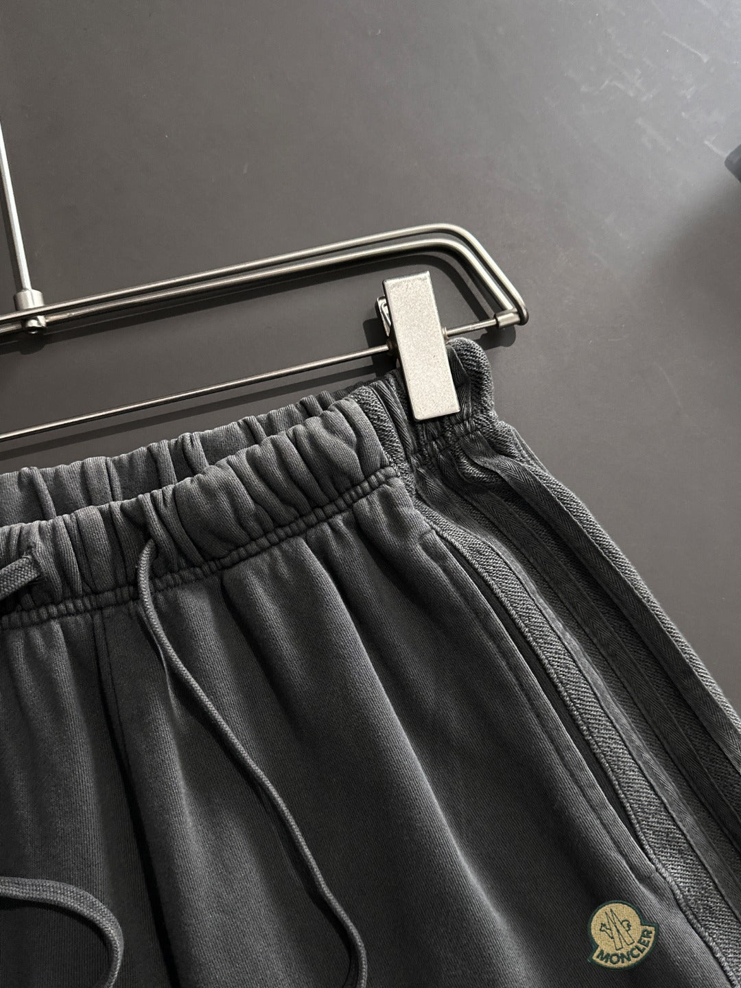LuxluxHouse Best Quality Clothes Pants Moncler