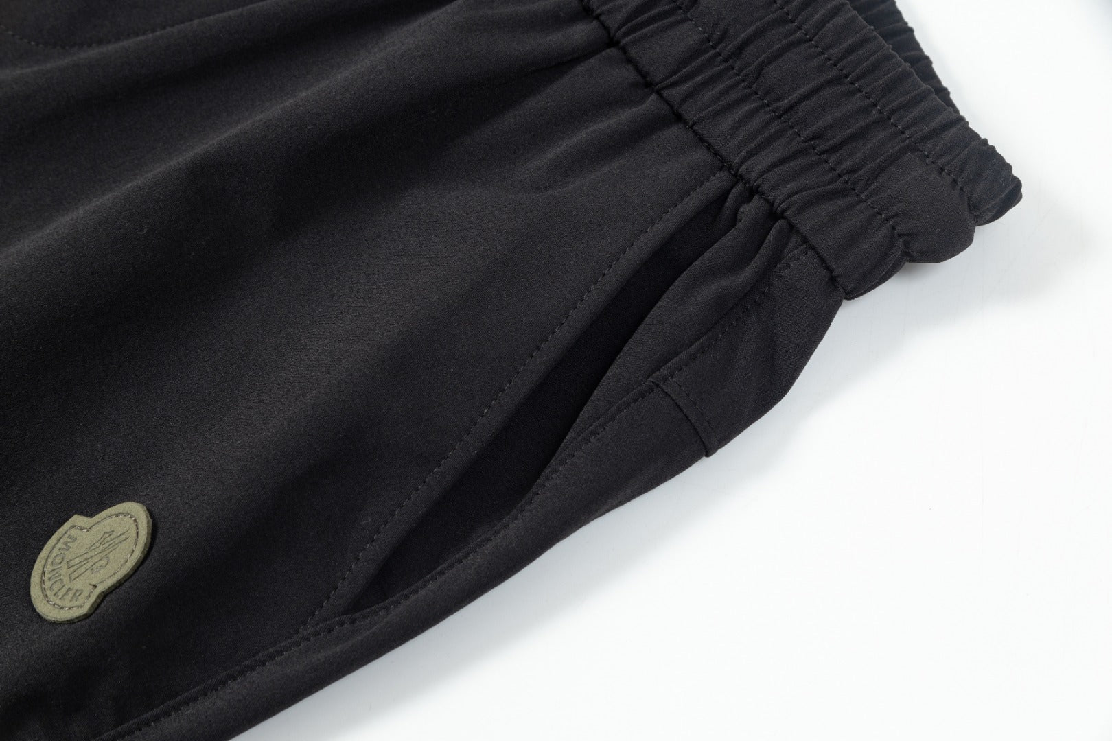 LuxluxHouse Best Quality Clothes Pants Moncler