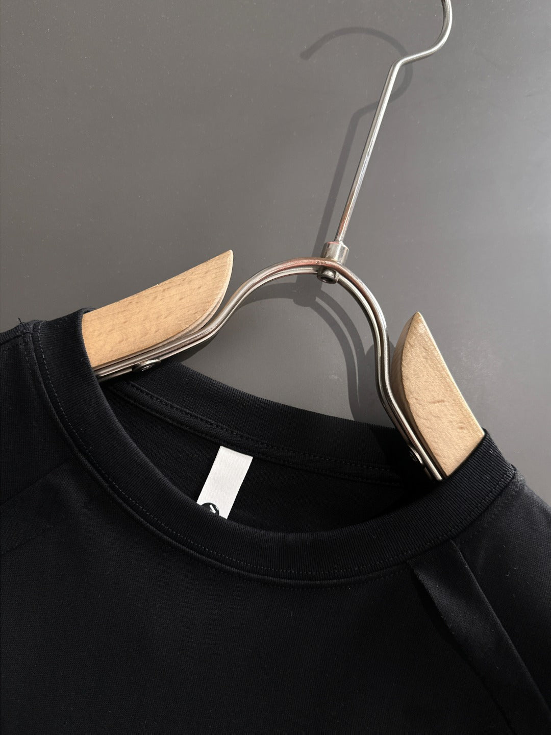 LuxluxHouse Best Quality Clothes T-shirt Loewe