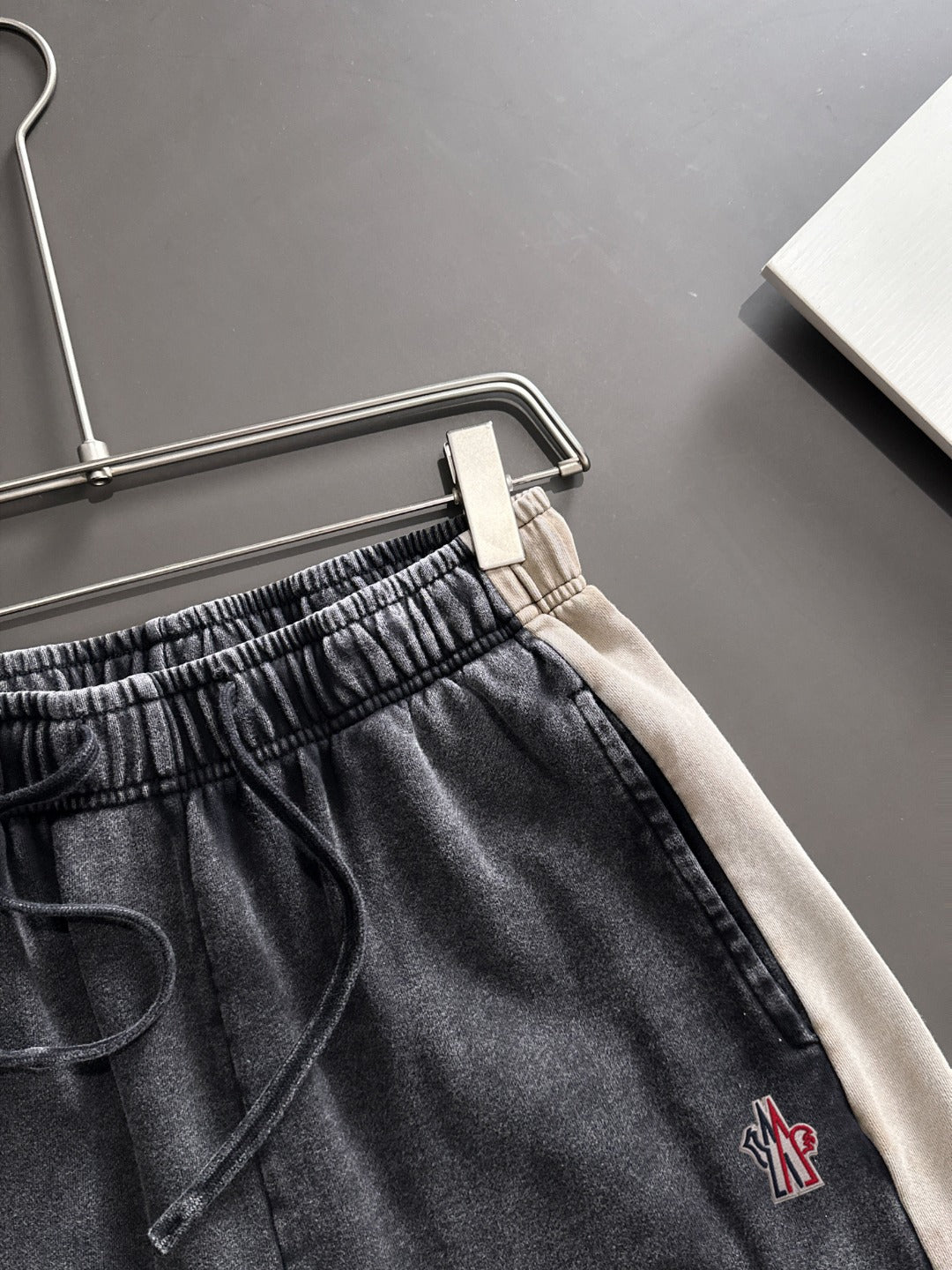 LuxluxHouse Best Quality Clothes Pants Moncler