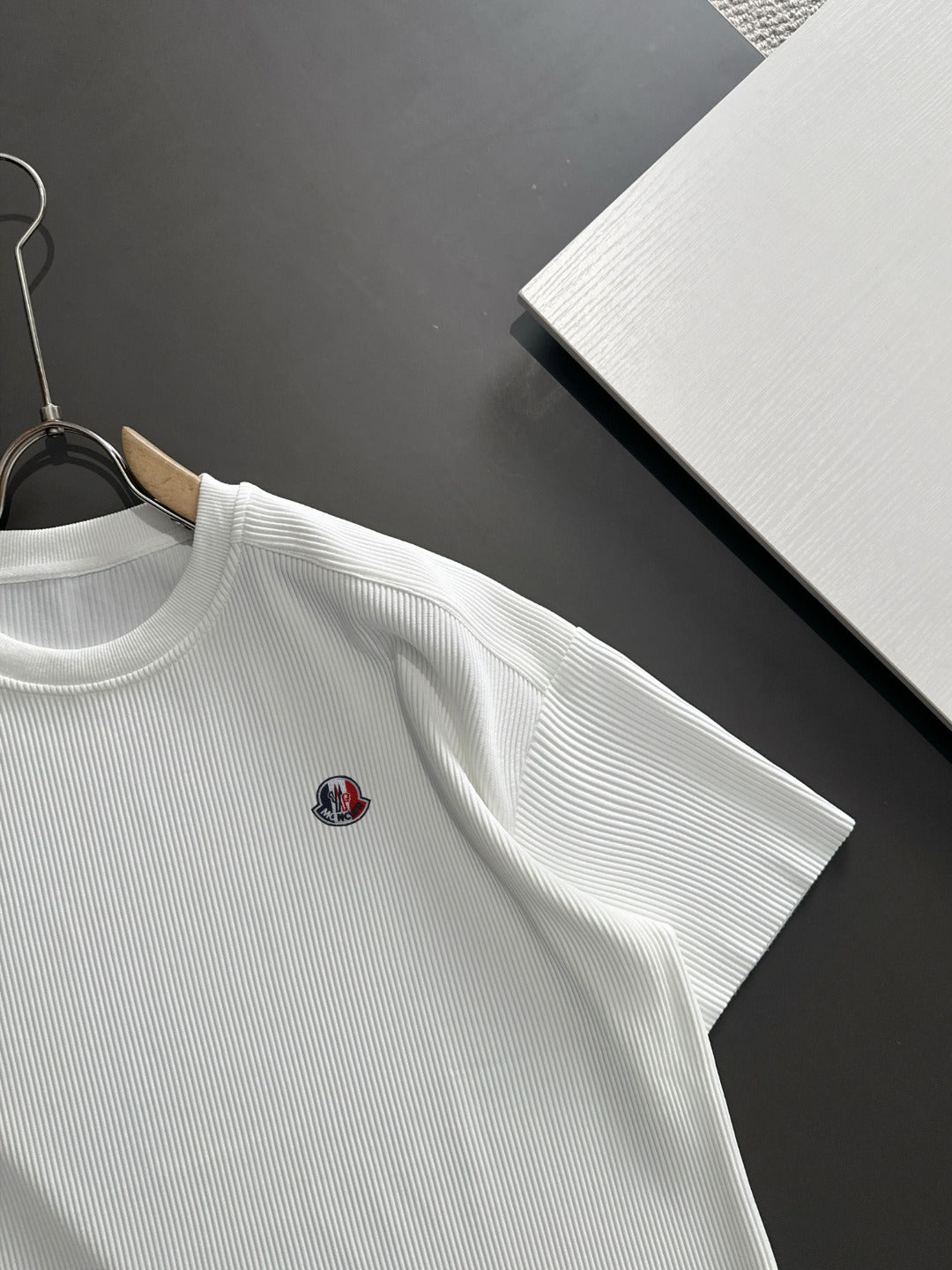 LuxluxHouse Best Quality Clothes T-shirt Moncler