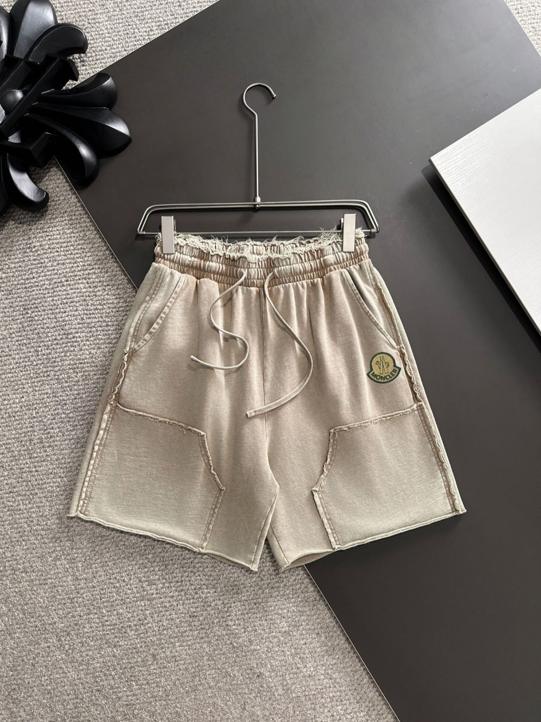 LuxluxHouse Best Quality Clothes Pants Moncler