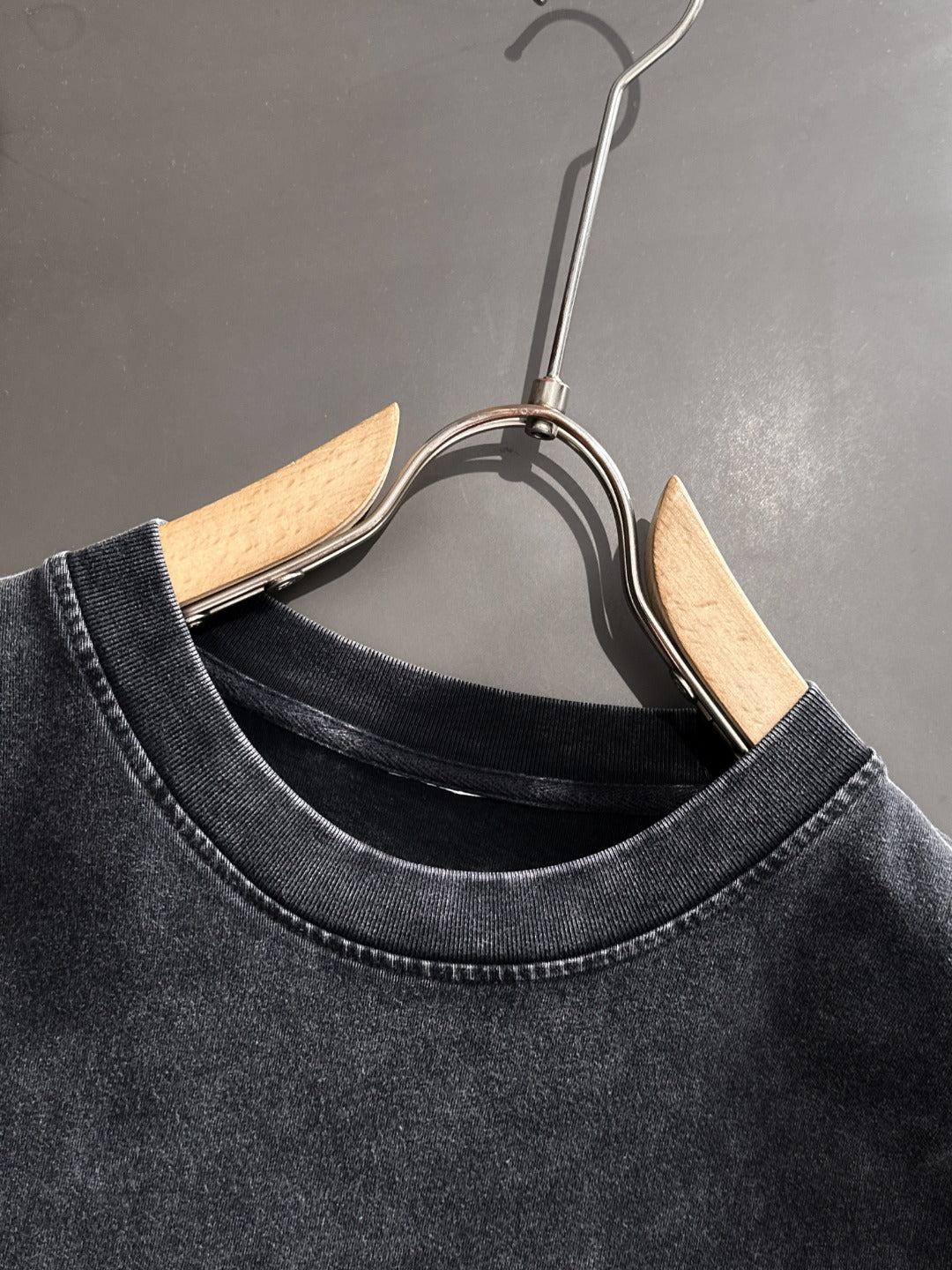 LuxluxHouse Best Quality Clothes T-shirt Loewe