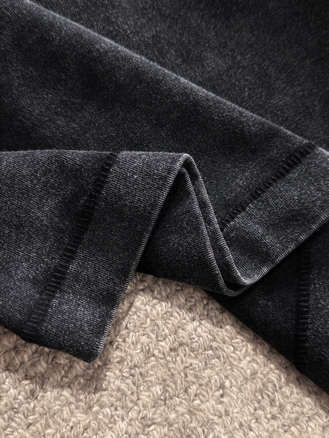 LuxluxHouse Best Quality Clothes T-shirt Loewe