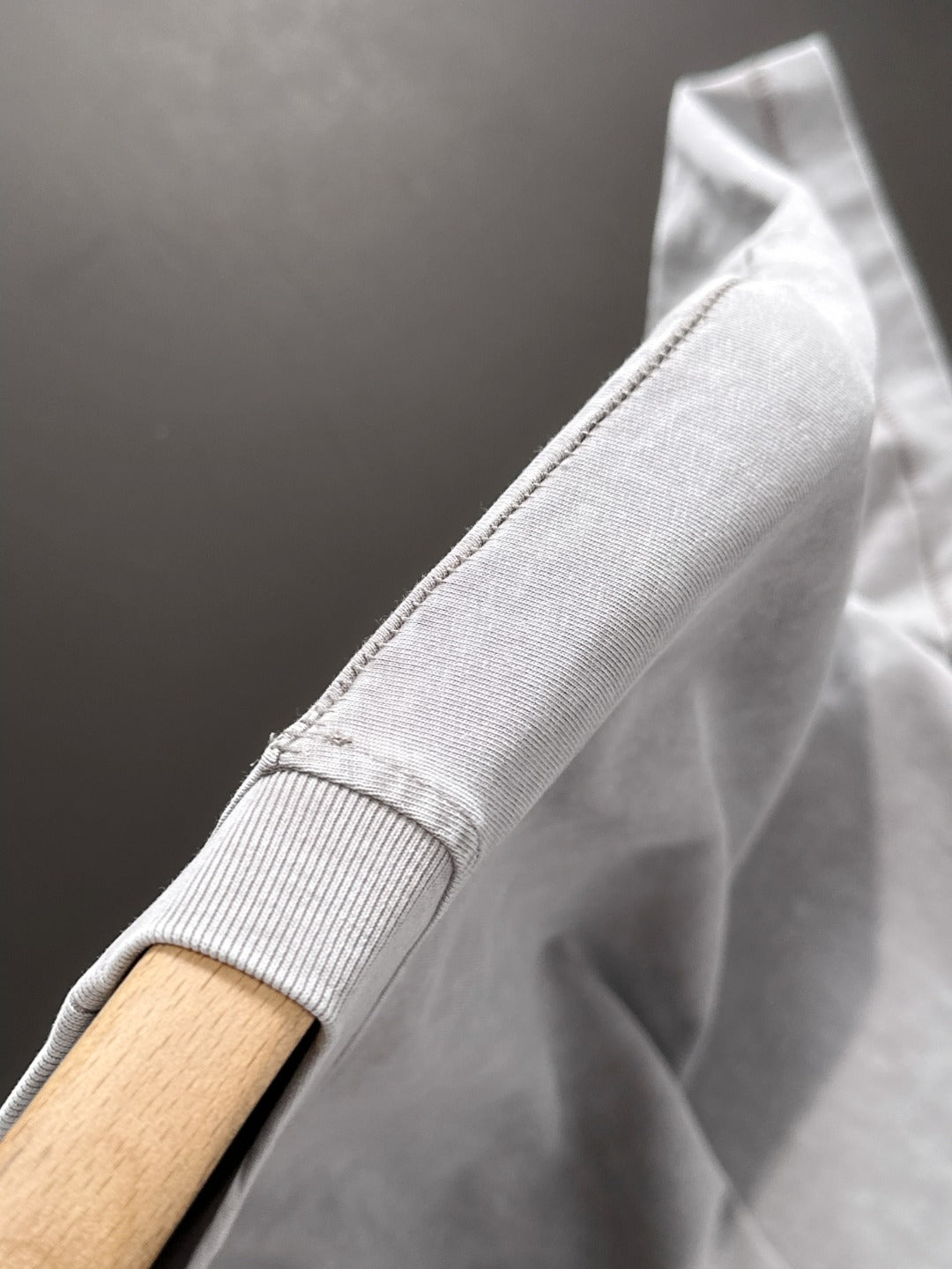 LuxluxHouse Best Quality Clothes T-shirt Loewe
