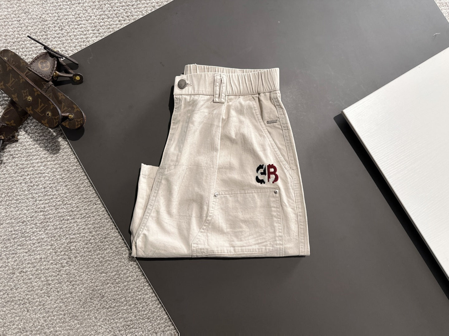 LuxluxHouse Best Quality Clothes Balenciaga Pants
