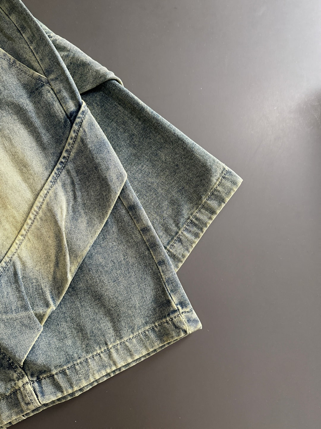 LuxluxHouse Best Quality Clothes Pants Moncler