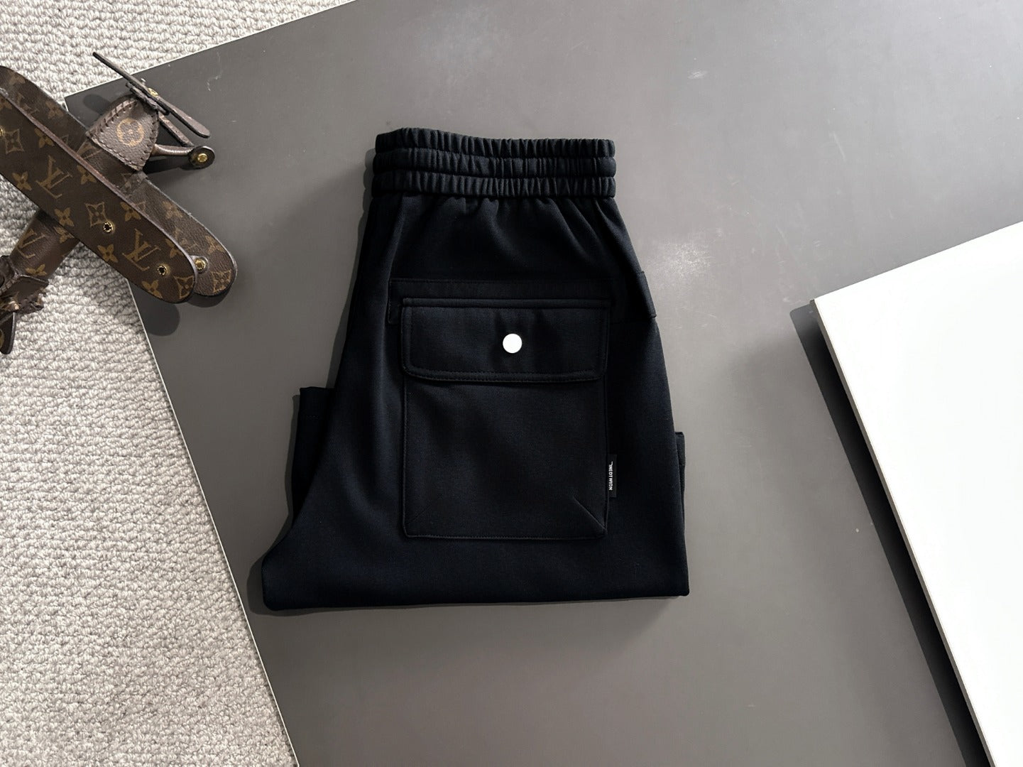 LuxluxHouse Best Quality Clothes Pants Moncler