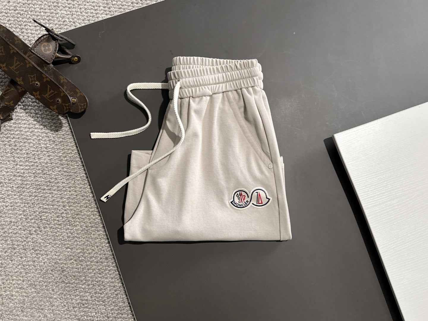 LuxluxHouse Best Quality Clothes Pants Moncler