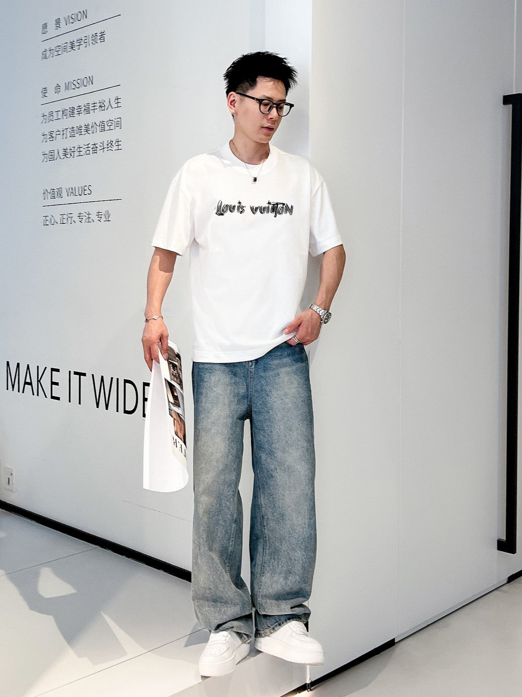 LuxluxHouse Best Quality Clothes T-shirt Louis Vuitton