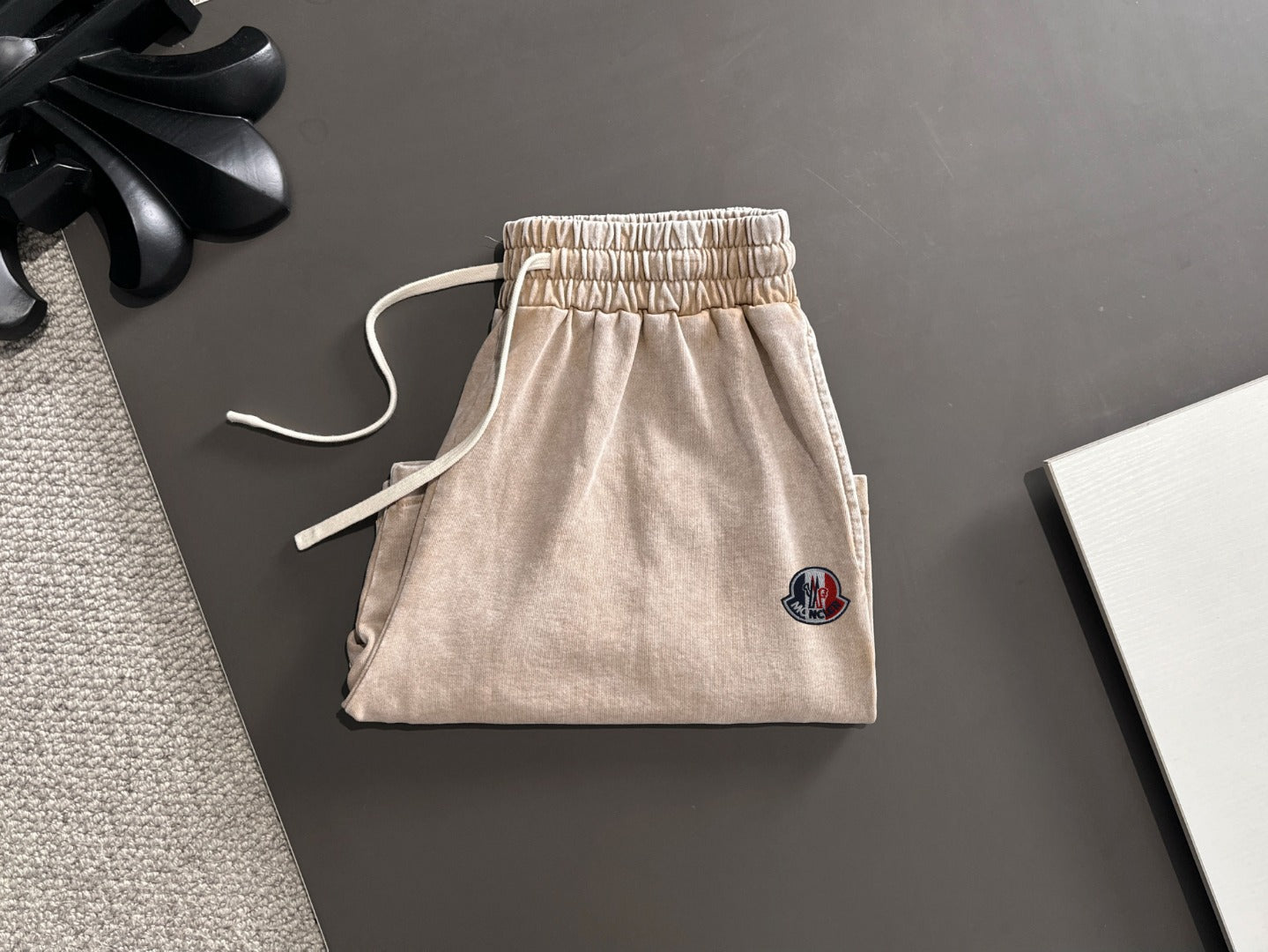 LuxluxHouse Best Quality Clothes Pants Moncler