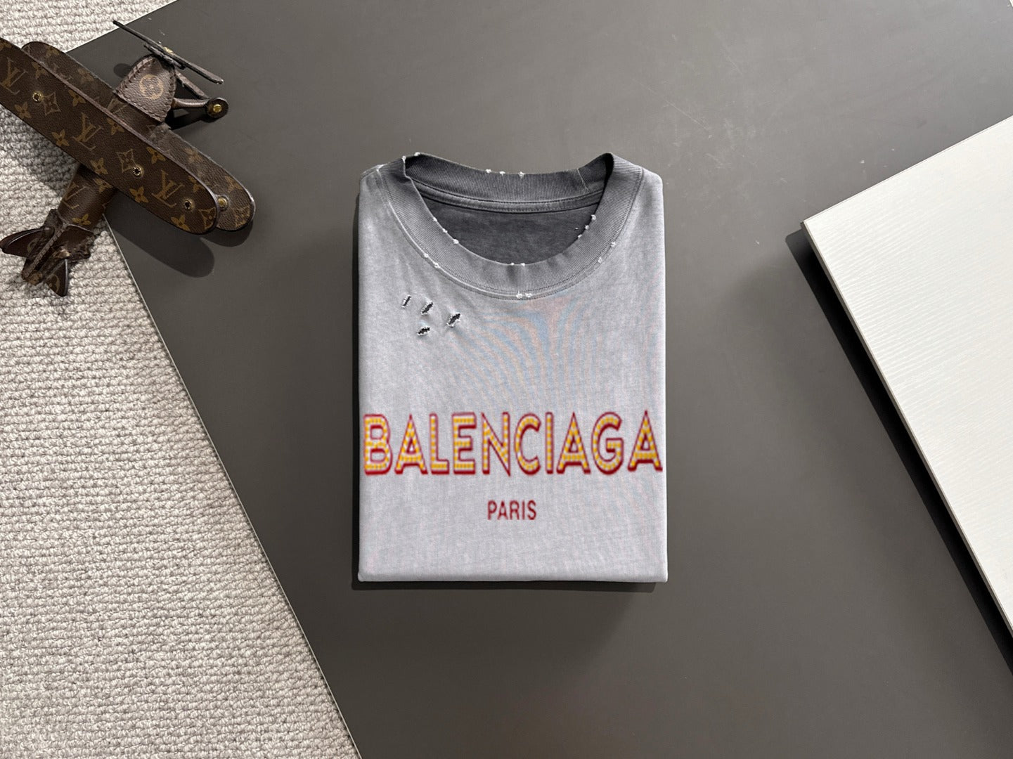 LuxluxHouse Best Quality Clothes Balenciaga T-shirt