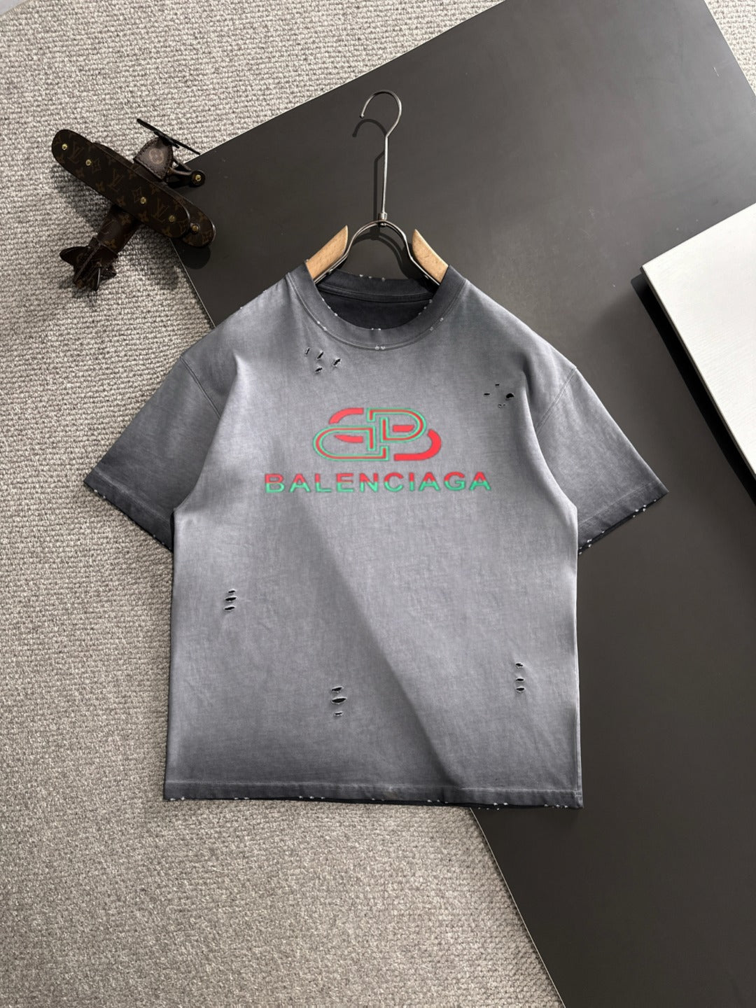LuxluxHouse Best Quality Clothes Balenciaga T-shirt