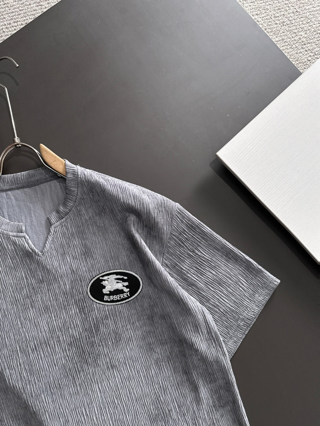 LuxluxHouse Best Quality Clothes Burberry T-shirt