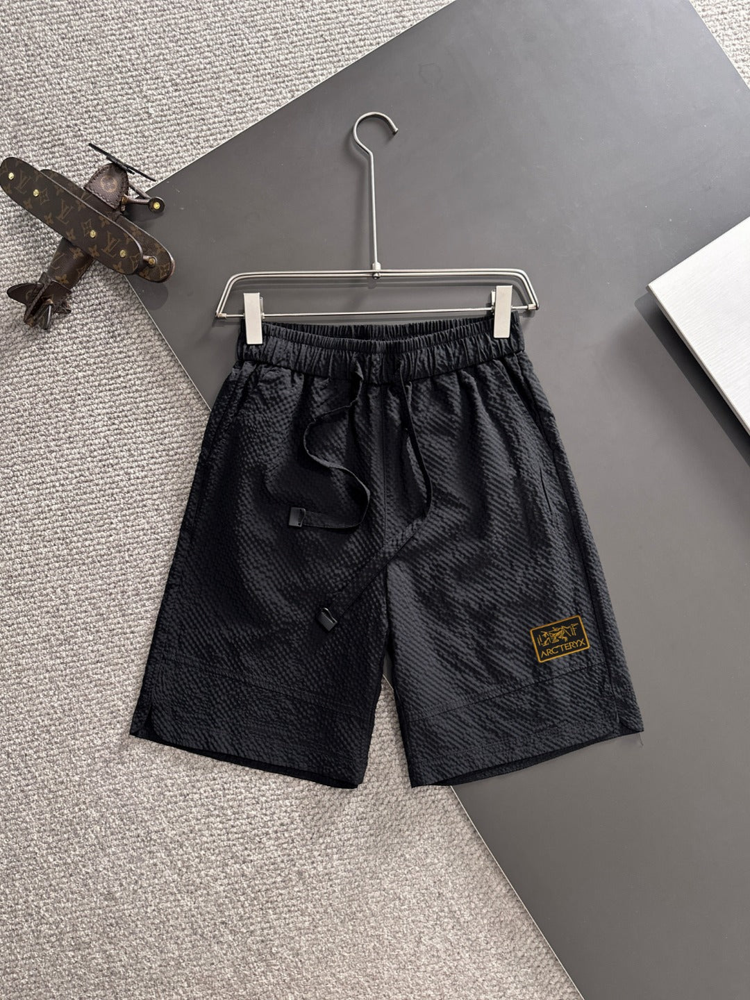 LuxluxHouse Best Quality Clothes T-shirt Arcteryx
