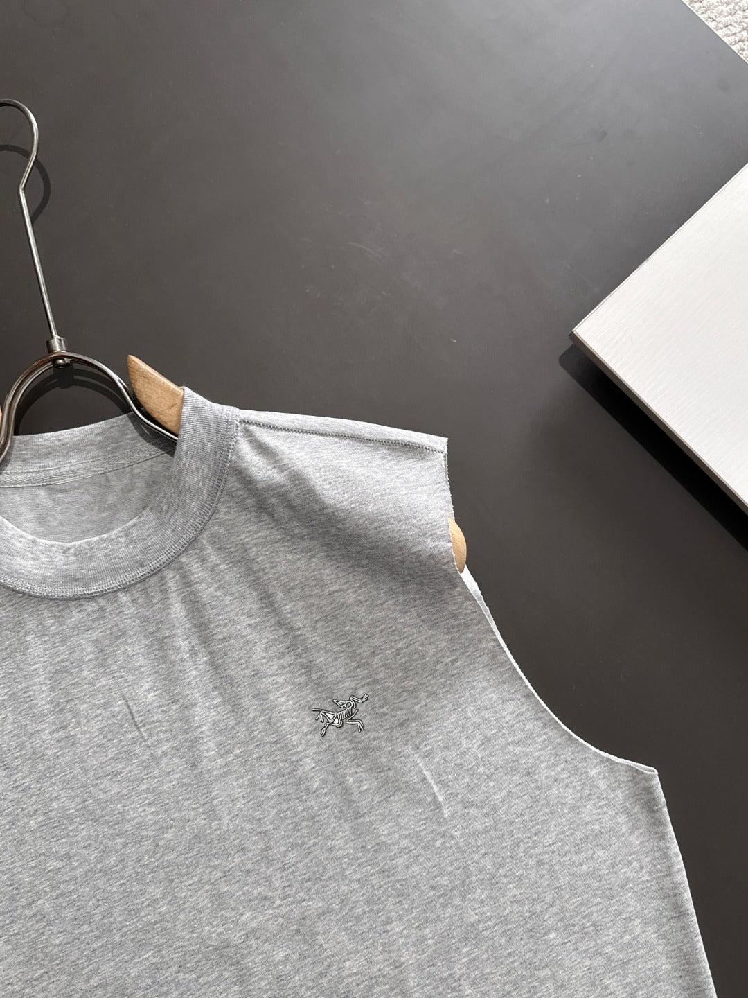 LuxluxHouse Best Quality Clothes T-shirt Arcteryx