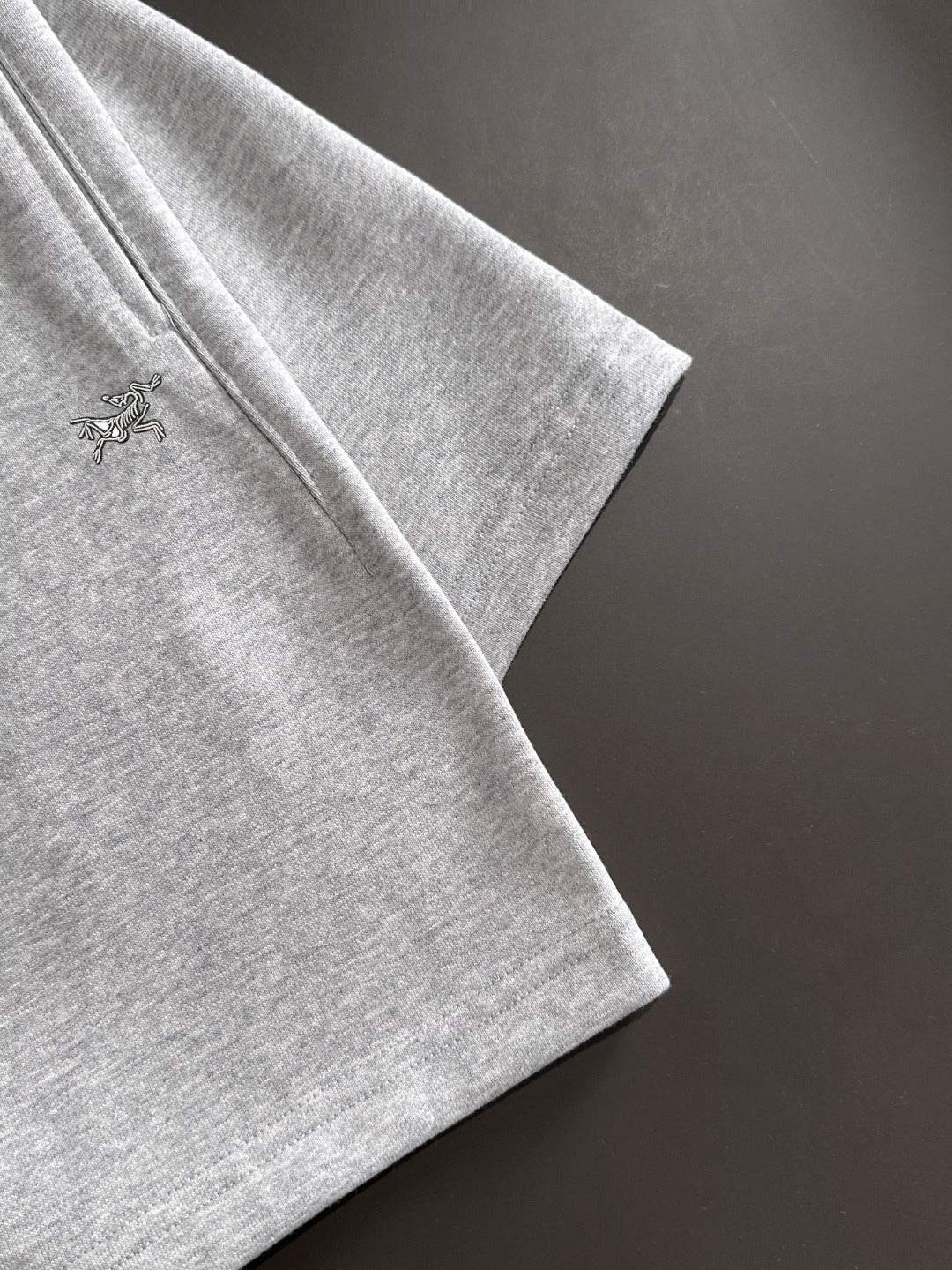 LuxluxHouse Best Quality Clothes T-shirt Arcteryx