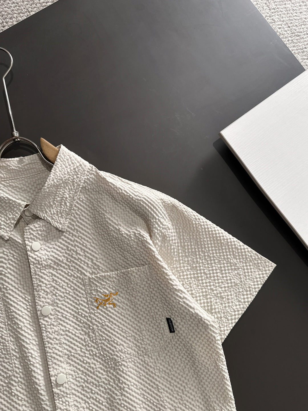LuxluxHouse Best Quality Clothes T-shirt Arcteryx