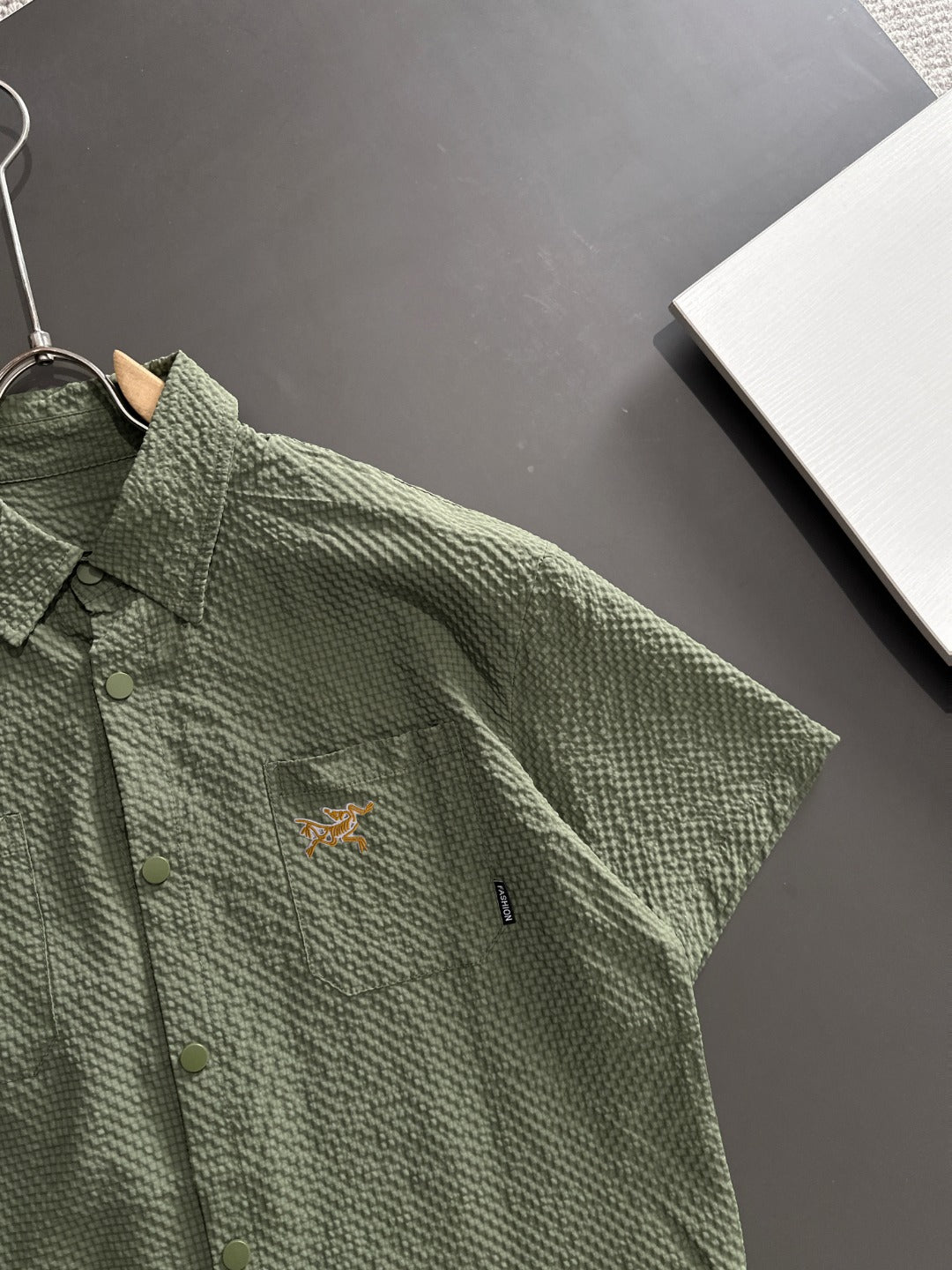 LuxluxHouse Best Quality Clothes T-shirt Arcteryx