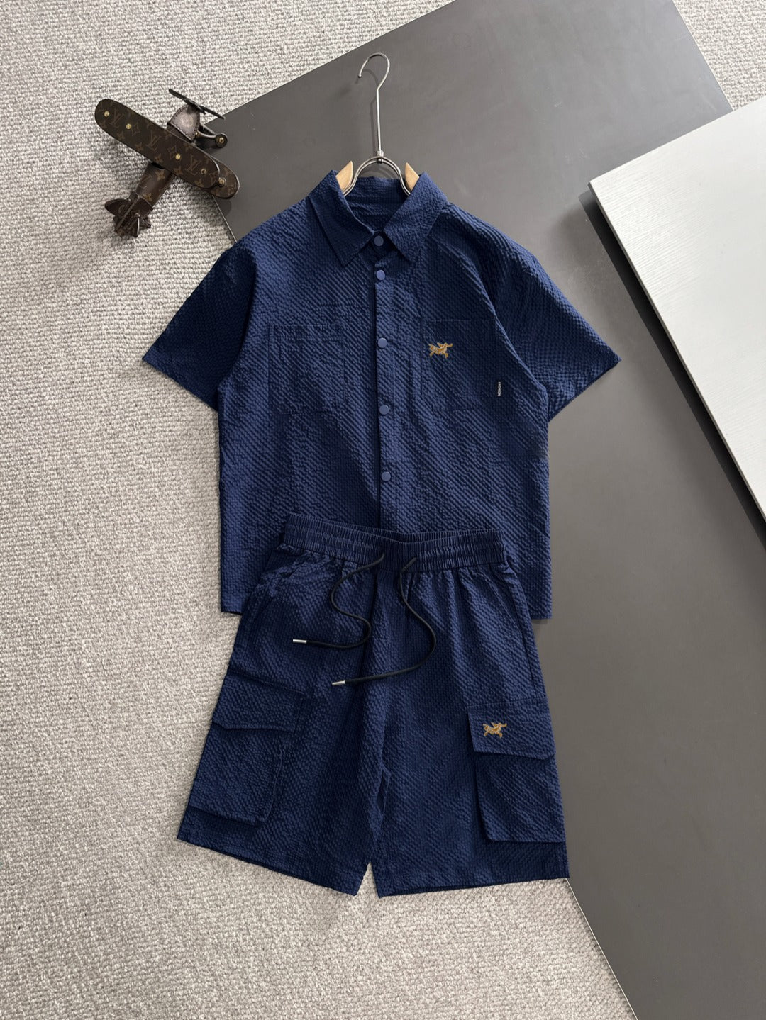 LuxluxHouse Best Quality Clothes T-shirt Arcteryx