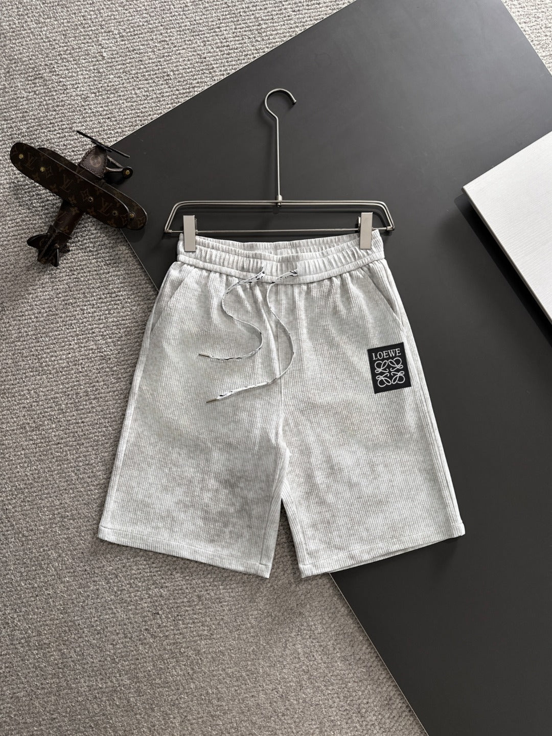 LuxluxHouse Best Quality Clothes T-shirt Loewe