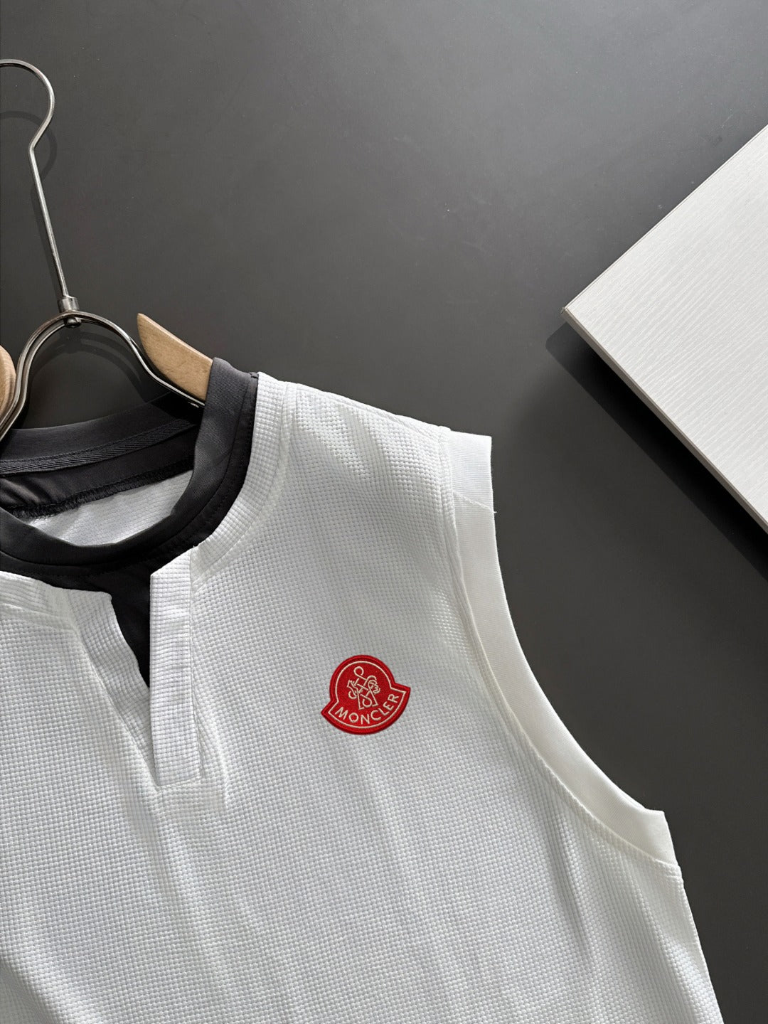 LuxluxHouse Best Quality Clothes T-shirt Moncler
