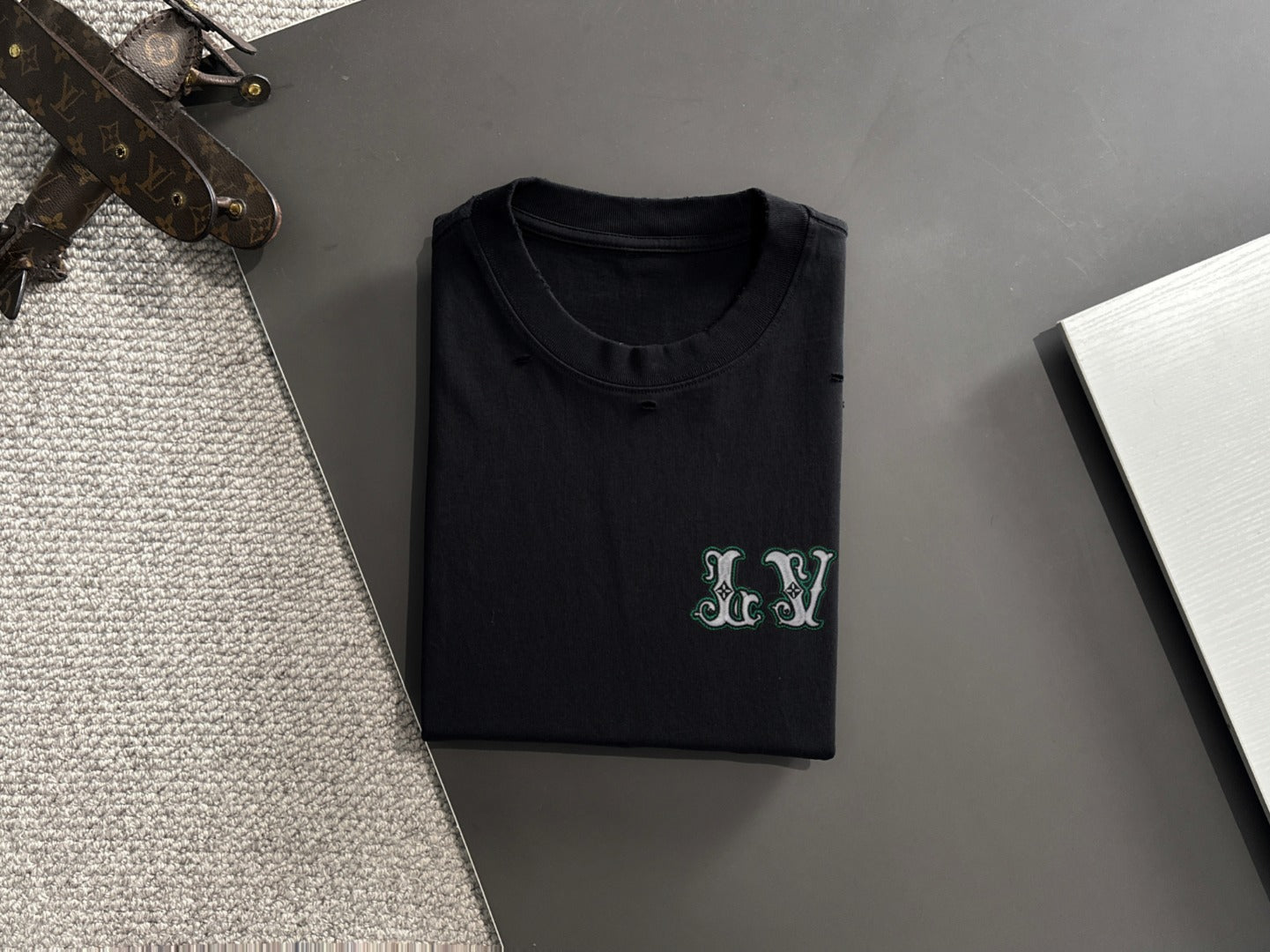 LuxluxHouse Best Quality Clothes T-shirt Louis Vuitton