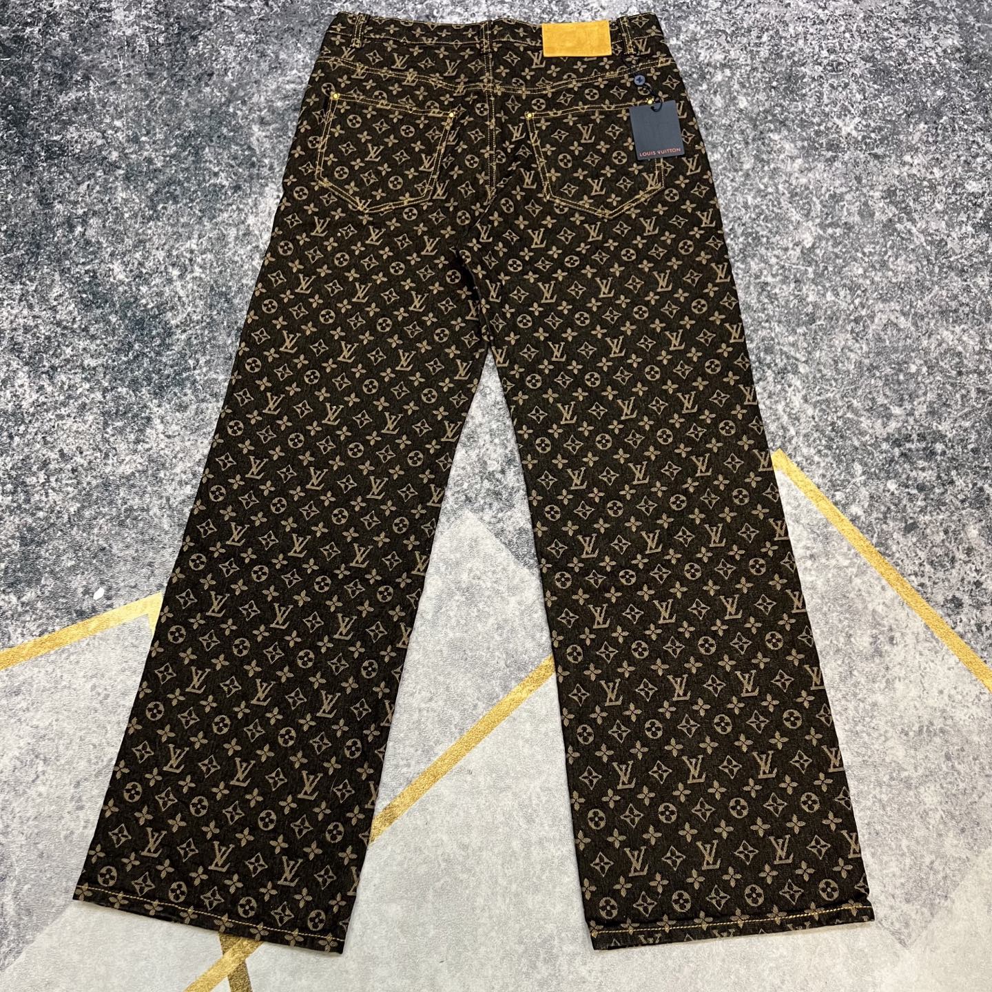 LuxluxHouse Best Quality Clothes Pants Louis Vuitton