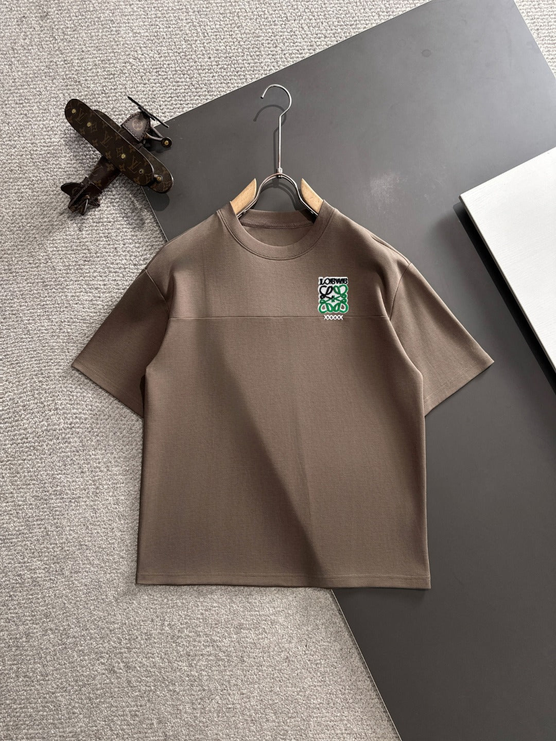 LuxluxHouse Best Quality Clothes T-shirt Loewe