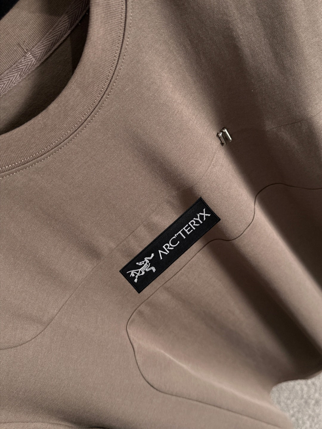 LuxluxHouse Best Quality Clothes T-shirt Arcteryx