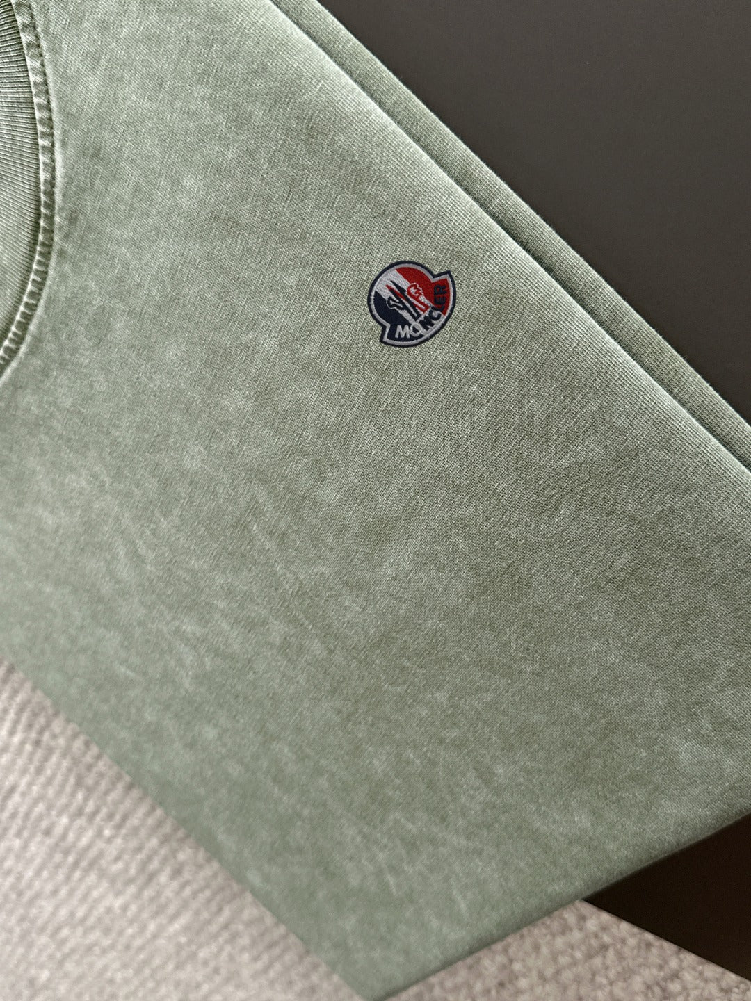 LuxluxHouse Best Quality Clothes T-shirt Moncler