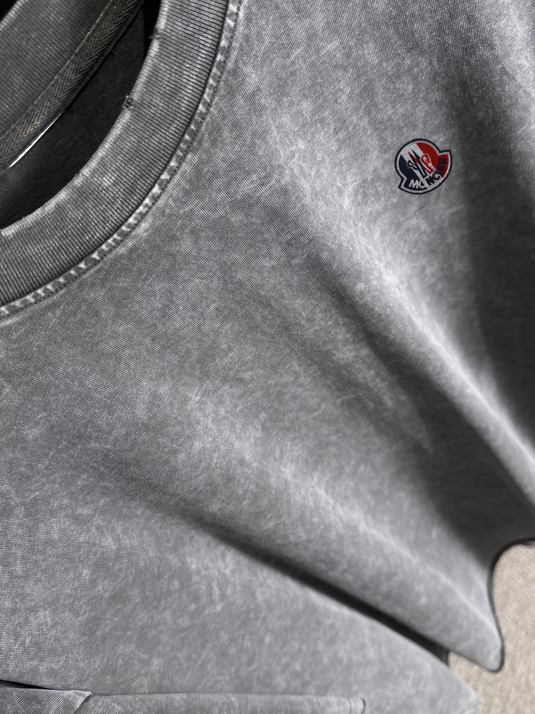 LuxluxHouse Best Quality Clothes T-shirt Moncler